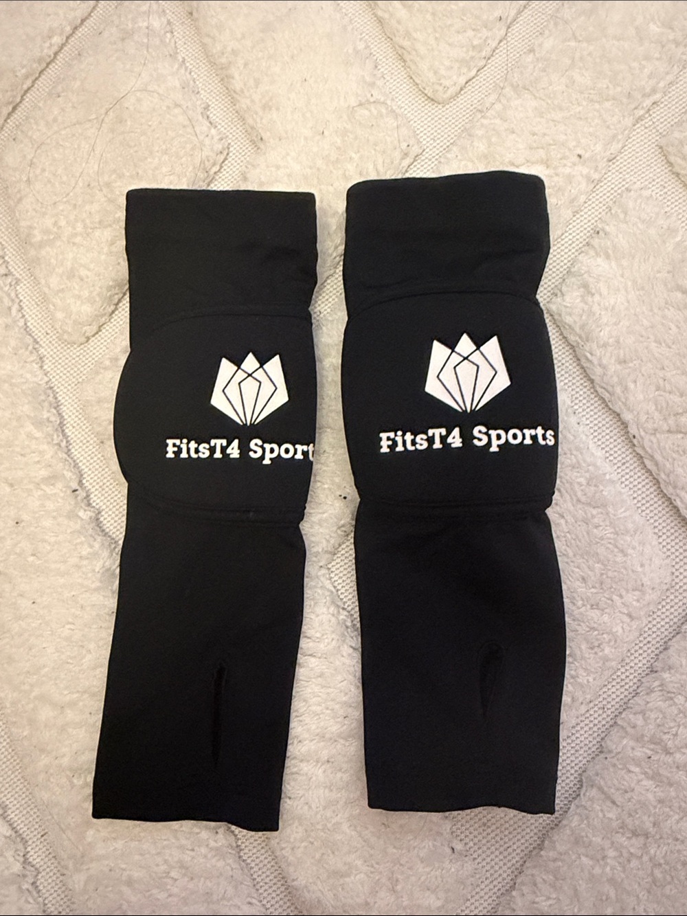 FitsT4 Sports Black Athletic Arm/Elbow Pads